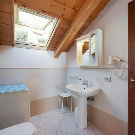 Trilocale In 5 Varazze