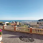 Apartment Trilocale In 5