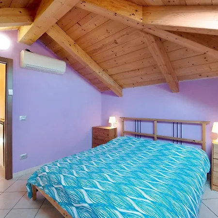 Lejlighed Trilocale In 5